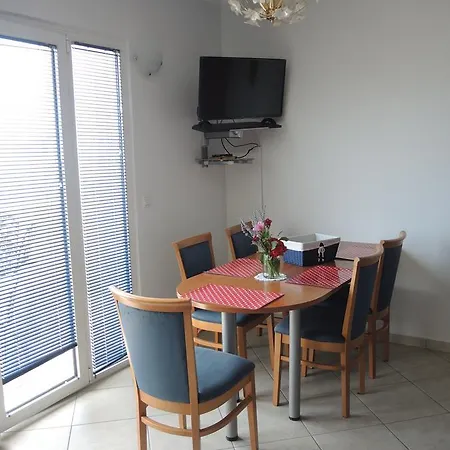 Katarina Apartment *